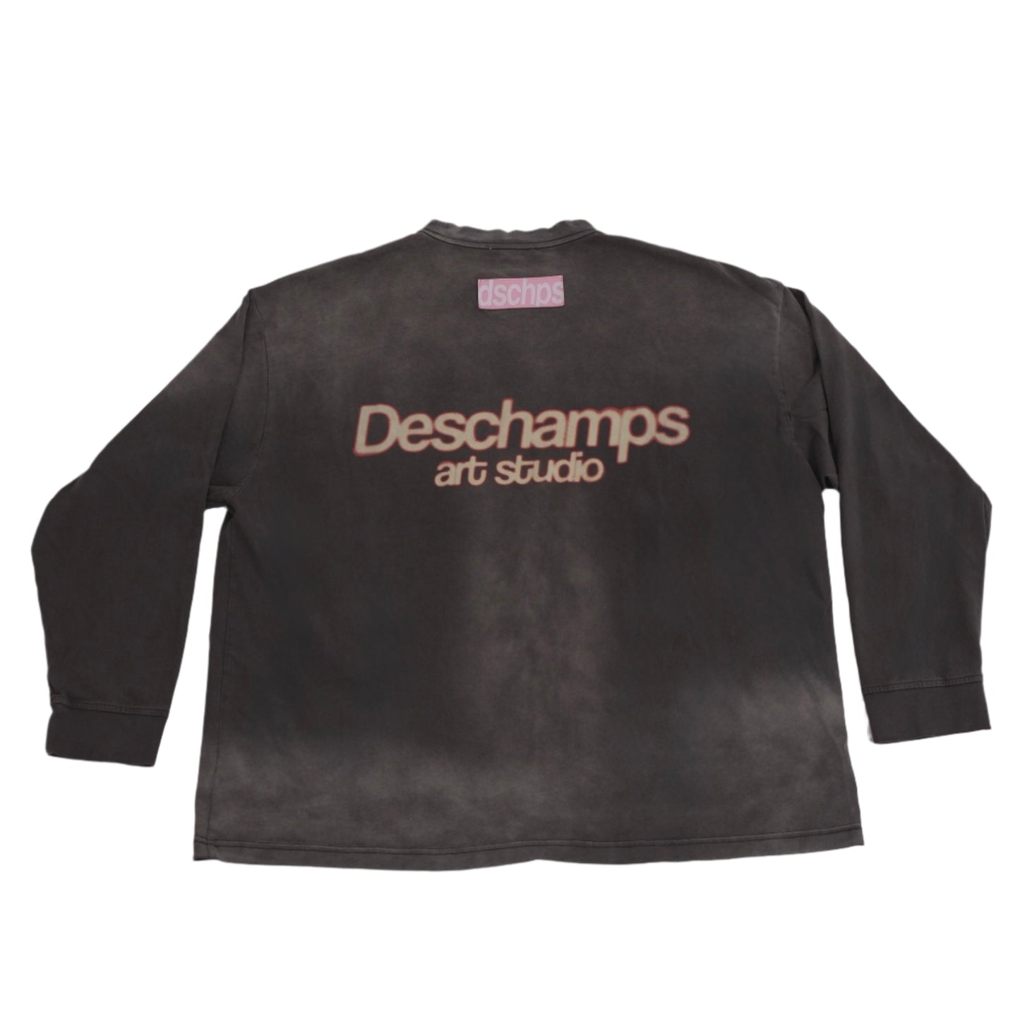 long sleeve washed tee.